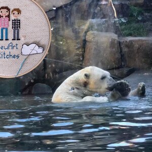 Polar bear magnetic needle minder – charming enamel accessory for cross stitch, embroidery, and needlepoint – winter animal themed stitching gift for polar and arctic lovers.