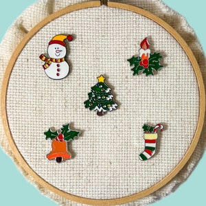 Christmas Enamel Needle Minder, Santa or Present Fridge Magnet, Holiday Needle Nanny,  Stitching Stocking Stuffer