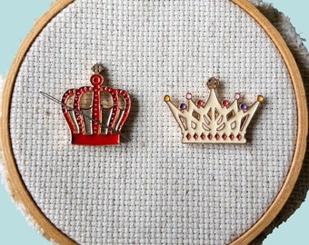 Crown Enamel Needle Minder, Magnetic Lapel Pin, Planner Magnet