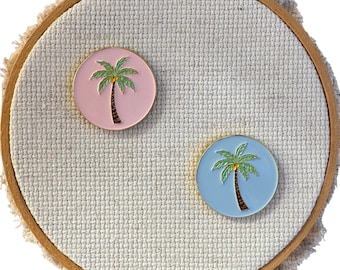 Palm Tree Enamel Needle Minder,  Coastal Magnetic Needle Nanny