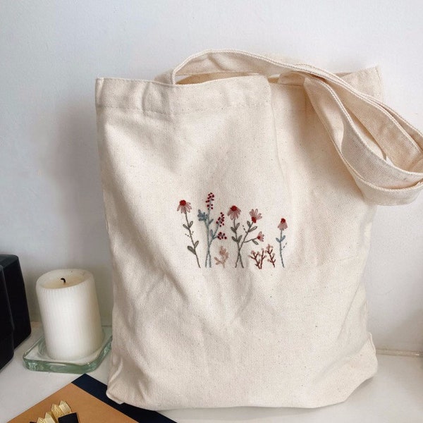 Wild Floral Tote Bag, Flower Embroidered Tote Bag, Handmade Embroidered Tote Bag, Minimalistic Tote Bag, Vintage Tote Bag, Custom Name