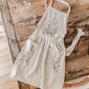 Natural Embroidered Floral Apron, Hand Embroidered Apron, Kitchen, Cooking, Florist, Gardening Apron, Gift for Her