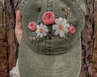 Daisy And Pink Rose Baseball Hat, Washed Coton Baseball Cap, Floral Hand Embroidered Baseball Cap, Hand Embroidery Hat, Vintage Hat