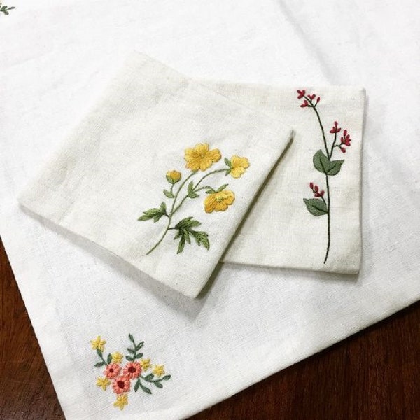 Leinen Taschentuch, schönes Blumen Taschentuch, handbesticktes Taschentuch, wilde Blumen Stickerei, Leinen Taschentuch, personalisiertes Geschenk