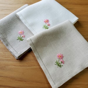 Linen Handkerchief,Beautiful Floral Handkerchief, Hand Embroidered Handkerchief,Wild Flowers Embroidery,Linen Handkerchief,Personalized Gift
