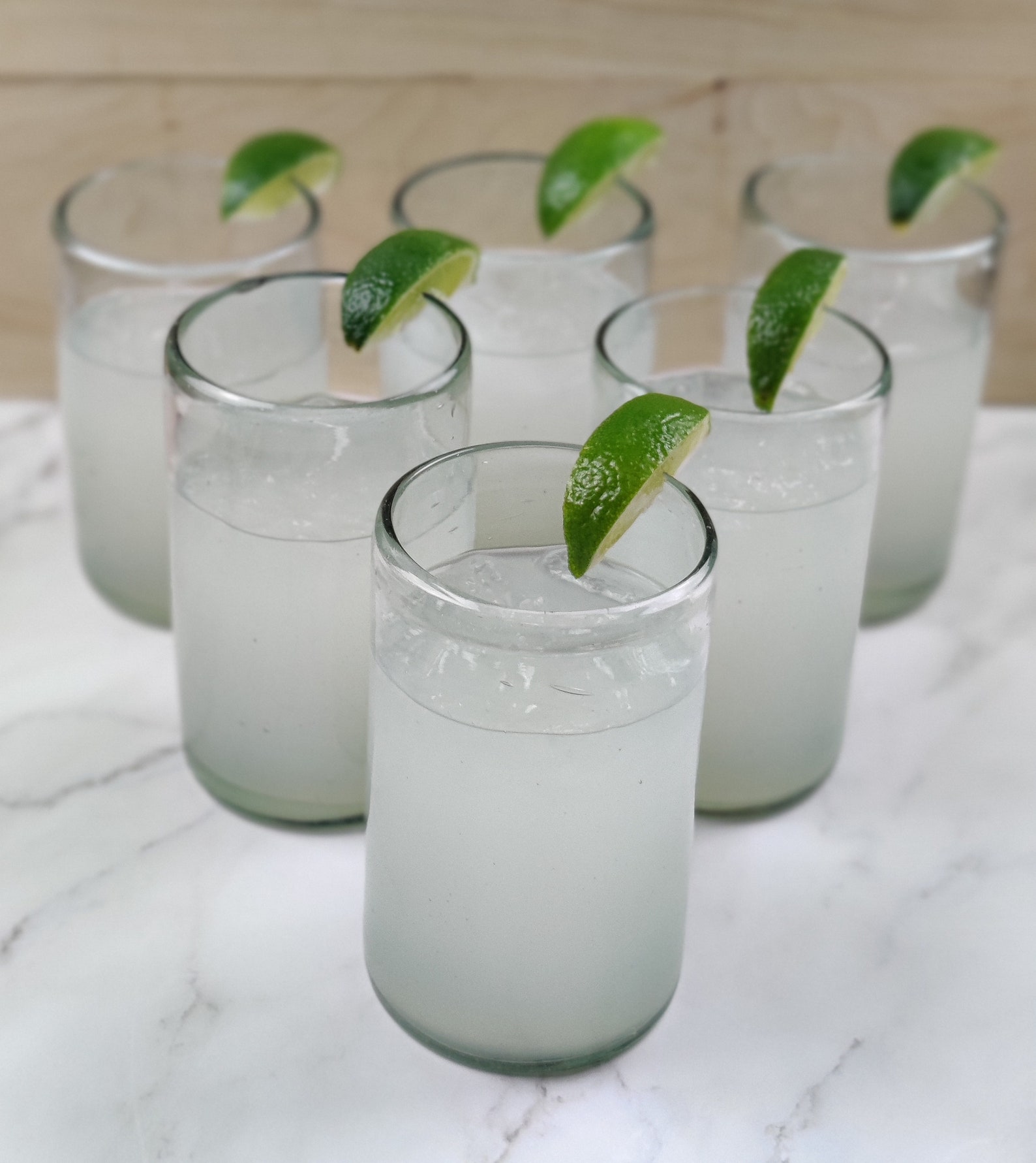 Dos Sueños Mexican Hand Blown Drinking Glasses – Set of 6 Natural Clear Glasses (14 oz each)