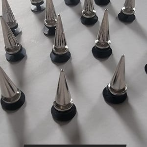 Gothic Shoe Charm - Silver Chain Shoe Accessories with Heavy Metal Spike Rivets- Edgy Gothic Style Charm-Metallic/Plastic Set 4,8,20,32 pcs.