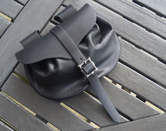 Handmade Leather Belt Pouch: Medieval LARP Re-enactment Hip Bag