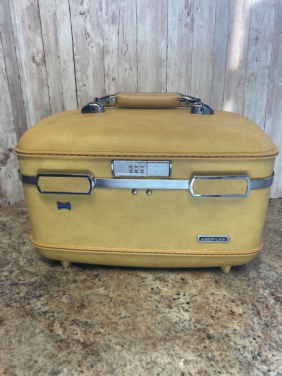 Retro Yellow Train Case, Vintage Yellow Train Case