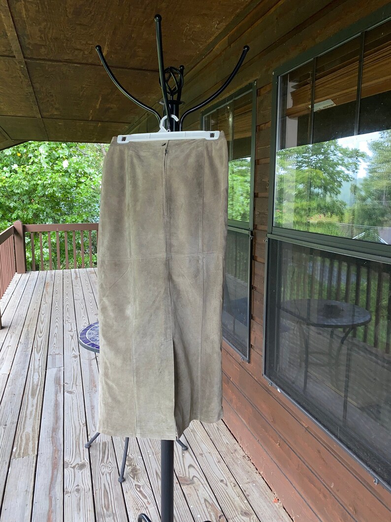 Vintage Suede skirt sz 10 midi Coldwater Creek lined pale olive green
