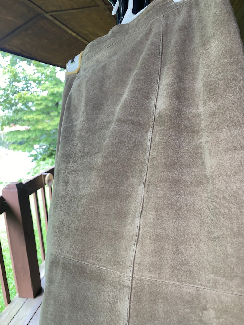 Vintage Suede skirt sz 10 midi Coldwater Creek lined pale olive green