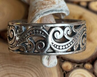 Pure 925 Sterling Silver Swirls Ring, Wedding Band, Solid Silver, Unisex Ring, Everyday Ring, Filigree Ring, Ring for Him / Her, Handcrafted