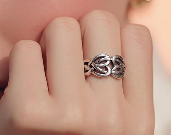925 Sterling Silver Celtic Love Knot, Simple, Timeless ring for everyday use, Solid Silver Hallmark 925, great gift for her