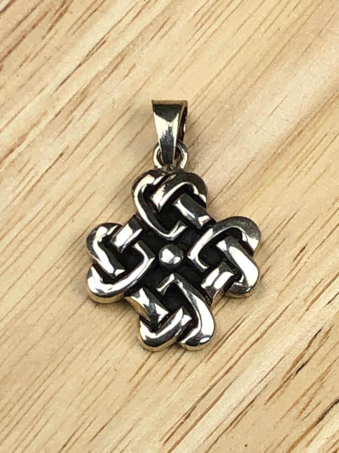 925 Sterling Silver Celtic Love Knot Pendant, Great Gift, Claddagh ...