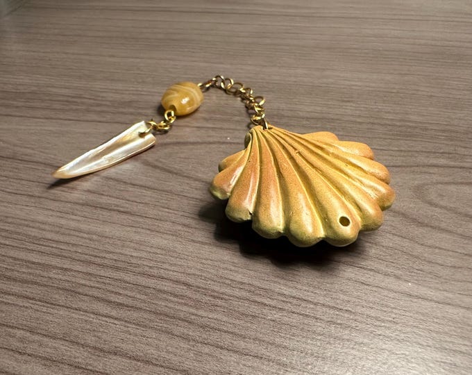 Pointed Shell Pendulum with Large Vintage Wood bead -  Connect to Higher Self – Spiritual Dowsing & Divination Tool