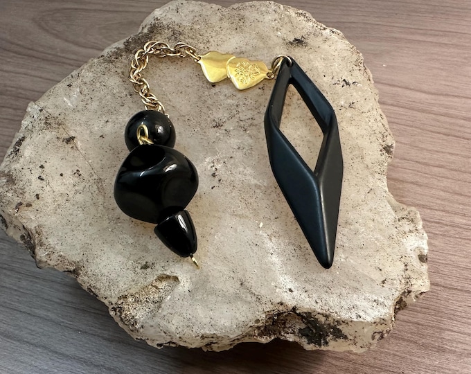 Black & Gold Dowsing Pendulum: Upcycled Vintage Jewelry