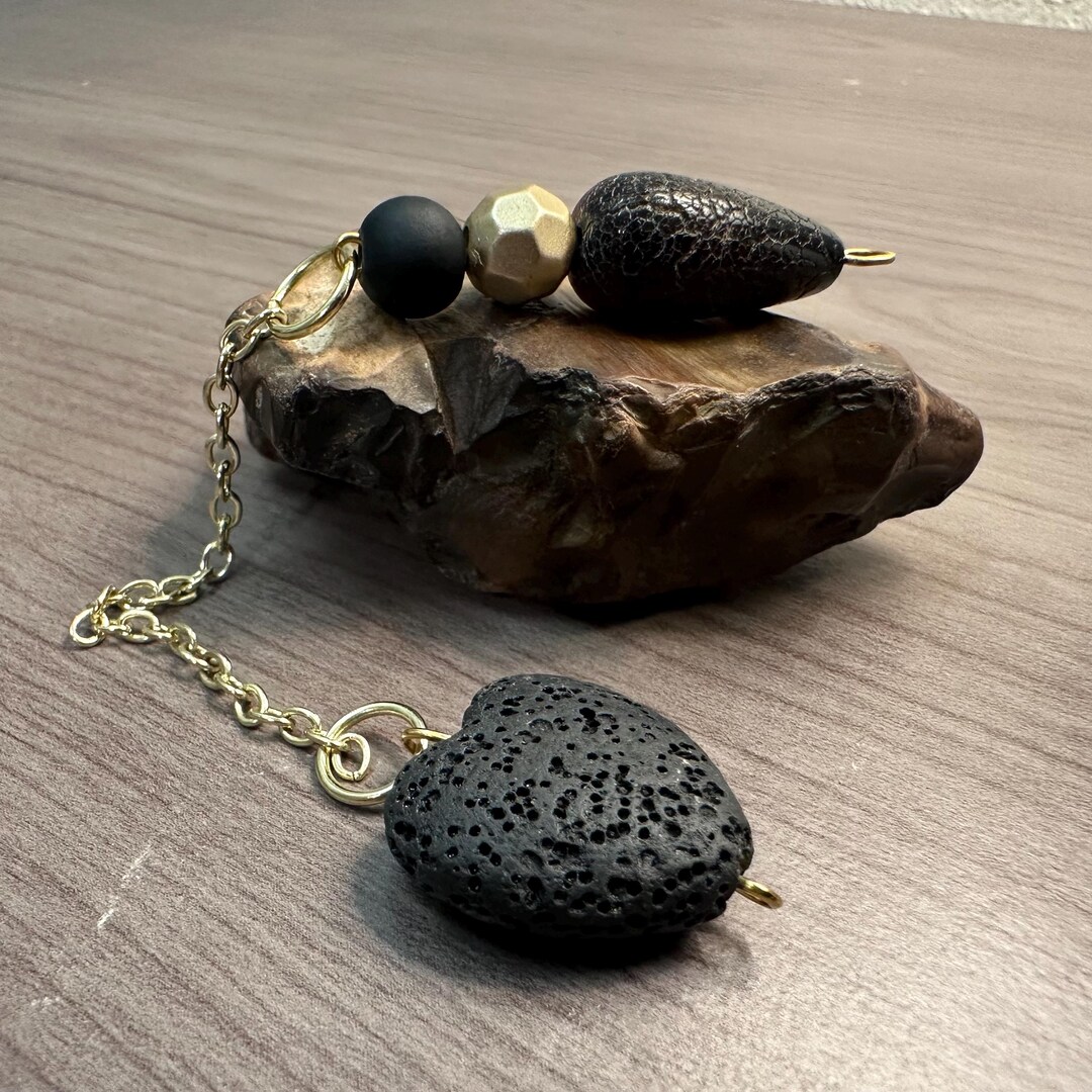 Black Lava Stone Dowsing Pendulum: Crackle Agate Pocket Rock, Intuition ...