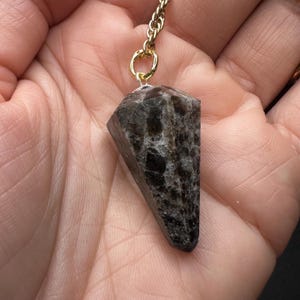 Indigo Gabbro Dowsing Pendulum | Vintage Glass Beads | Divination Tool | Fidget Spinner