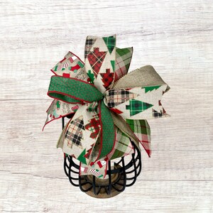 Red and Green Plaid Farmhouse Christmas Tree Bow, Holiday Lantern Swag, Seasonal Bow for Wreath, Decorative Door Hanger, Large Gift Bow