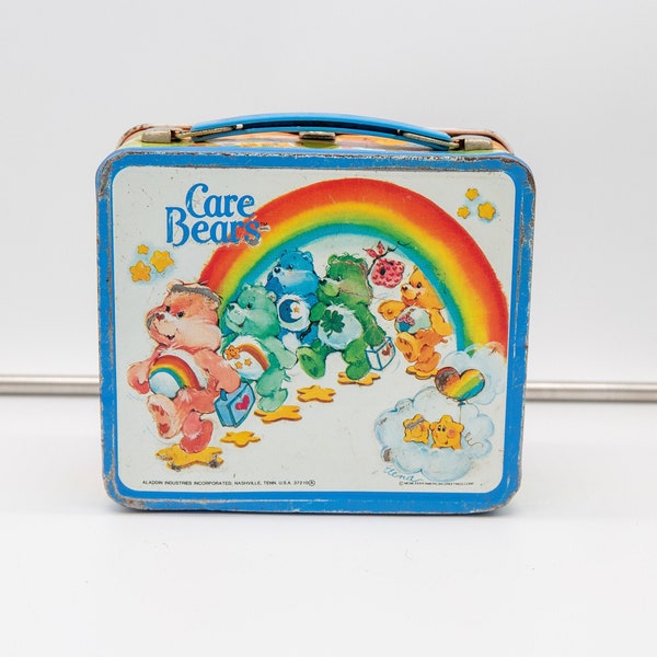 1983 Care Bears Metal Lunchbox Care Bear Graphics Rainbow Decor Lots of Graphics FREE SHIPPING
