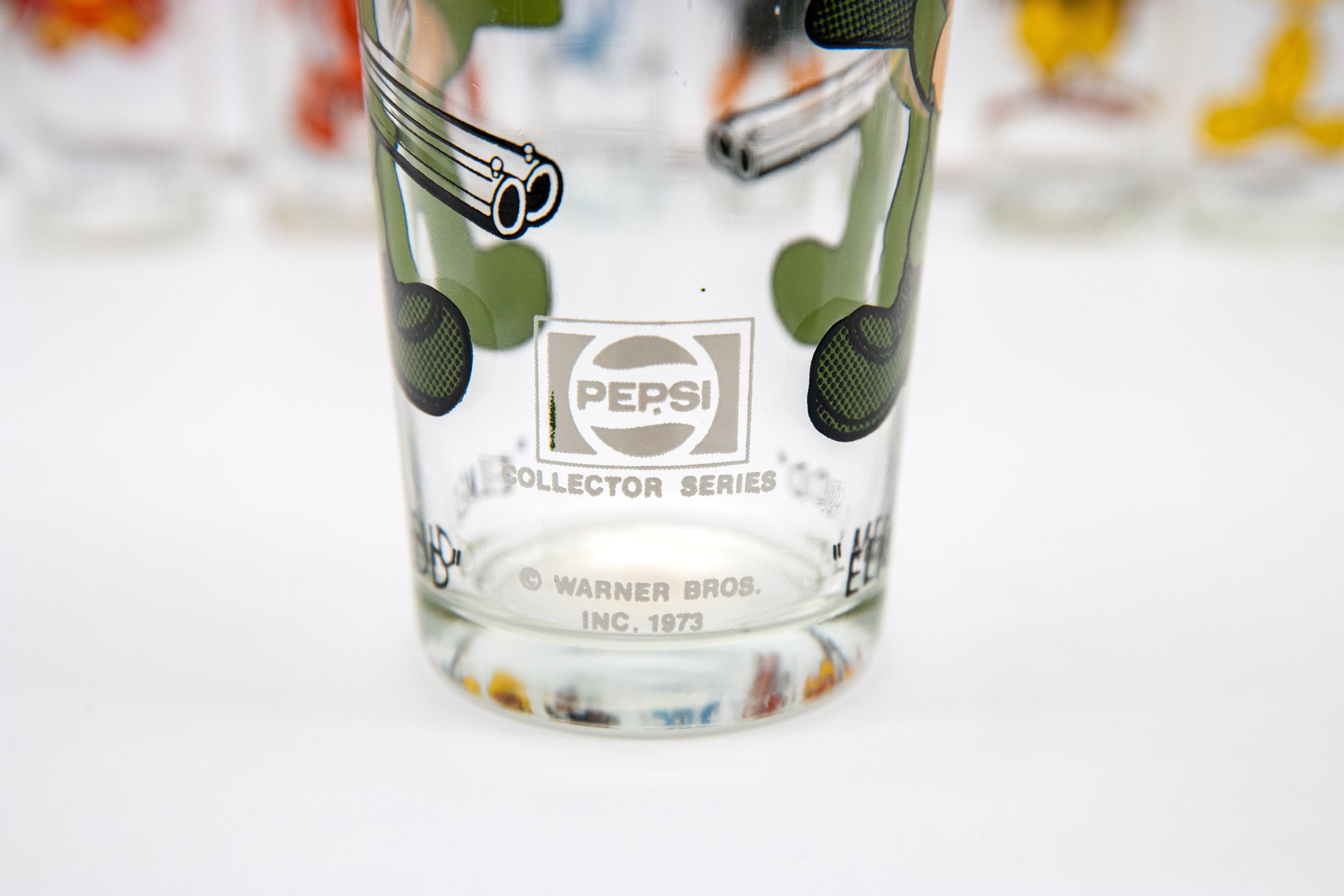 ルーニー・テューンズ PEPSI グラスセット 16個 Vintage 1973 Warner Bros. Pepsi Glass Collection - Looney