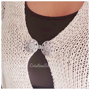 Handmade spiral copper cardigan clasp or sweater clasp for knit and fabric  - Sweater clip - Metal clasp - CL005