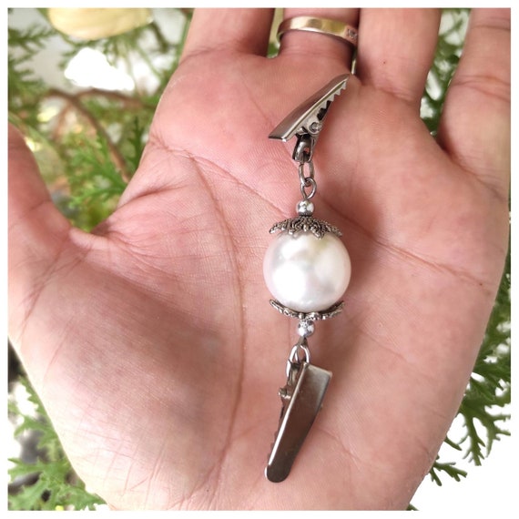 Pearl pin & brooche