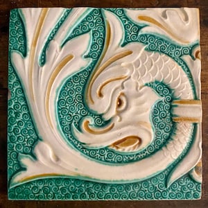 Mintons Sainsbury tile circa 1920