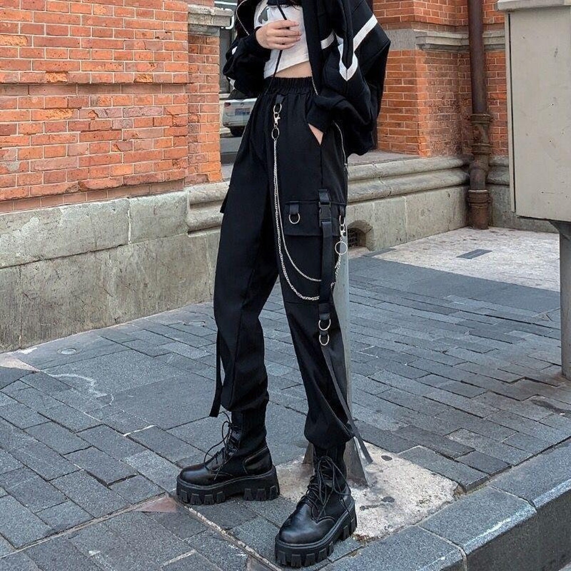 baggy pants with chain