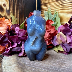 Druzy Agate Goddess Carving, 4, crv265, Crystal Goddess Carving, Druzy Agate Female Body Carving, Crystal Female Body Carving