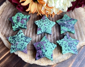 rubyページ Natural Emerald. Cut Ruby Prong Set Ring With Round Diamonds