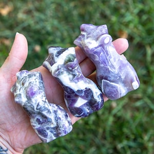 Dream Amethyst Goddess Carving, crv309, Crystal Female Body Carving