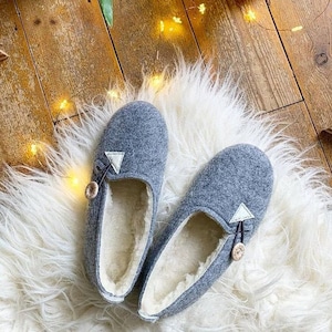 Button Grey Handmade Wool Felt Slippers