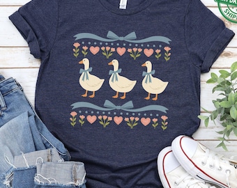 Vintage 80s Goose Shirt, Funny Blue Ribbon Goose T-Shirt, Retro Goose Graphic Shirt, Cute Farm Animal Tee, Cottagecore Gift Tee