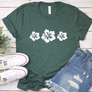 Hibiscus Tee, Plant Shirt, Tropical T-Shirt, Flower Tee, Handmade Printed Shirt, Hawaii Shirt, Beach Shirt, Summer Tee