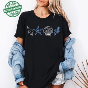 SeaShell Shirt, Beach T-Shirt, Summer Woman Shirt, Aesthetic Shirt, Ocean Lover Gift, SeaShell T-Shirt