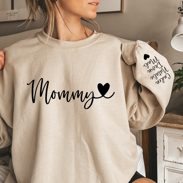 Custom Mommy Sweatshirt Kid Name on Sleeve, Custom Mommy Sweatshirt, New Mom Sweatshirt, Gift For Mom, Personalized Mom Hoodie, Mama Sweater