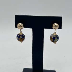 Boucles d'oreilles pendantes vintage « Terre », tiges et fermoirs en or