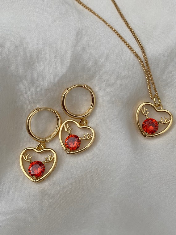 Pendentif Cœur Plaqué Or 18 Carats Avec Zirconium Rouge - Neuf Avec étiquettes, Chaîne Optionnelle