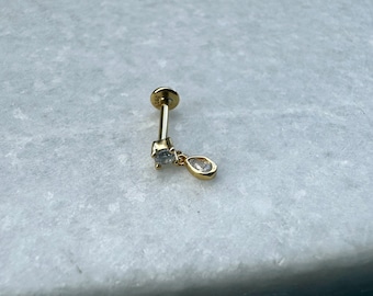 Pendiente de plata de ley chapada en oro de 14 quilates con circonita cúbica, mini lágrima colgante, tornillo de cabeza de león, cartílago, hélix, trago, caracola, individual, HE22