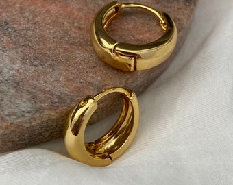 Stunning Minimalist Real 18K Gold Plated Baby Curved Chubby 0.6cm Thick 1.2 Diameter Huggie Sleeper Hoop Earrings Gift