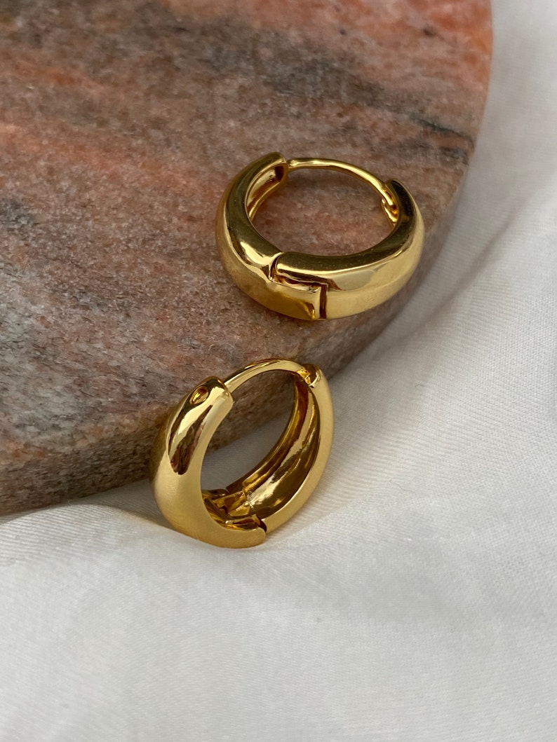 Stunning Minimalist Real 18K Gold Plated Baby Curved Chubby 0.6cm Thick 1.2 Diameter Huggie Sleeper Hoop Earrings Gift image 1