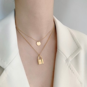 Handmade Titanium Stainless Steel Gold Double Layer Mini Shiny Circle Geometric Pendant Snake Chain Love You Etched Padlock Fine Cable Chain