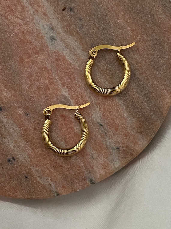 The Good Store Gold Chunky Hoop Earrings For Women | 14K Gold Plated Earrings With Silver