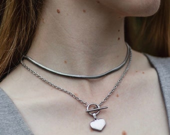 Minimalist Stainless Steel Silver Toggle Heart Pendant Etched Cable Chain Link Choker Minimalist Necklace