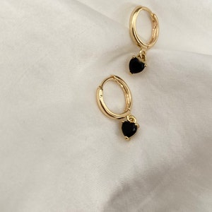 Stunning Handmade 18K Gold Plated Dangly Drop Tiny Cubic Zirconia Black Heart Crystal Huggie Sleeper Hoop Earrings