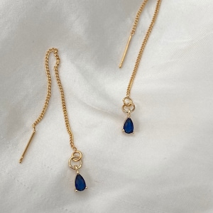 Handmade 18K Gold Threader Earrings Fine Curb Chain Tiny Mini Drop Navy Sapphire Blue Cubic Zirconia Teardrop Charm Earrings Helix Cartilage
