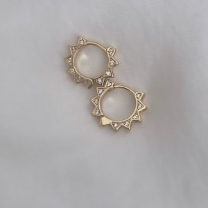 Stunning Real 18K Gold Plated Mini 0.9cm Diameter Baby Sun Inlaid CZ Cubic Zirconia Spike Huggie Sleeper Hoop Earrings Gift Celestial