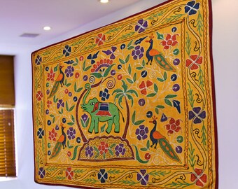Wall art Indian Wall hanging Vintage textile, 40-50 Year old Hand Embroidered Animal Tapestry, Elephant tapestry, Home decor