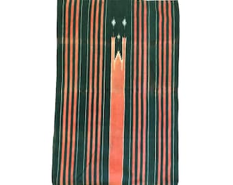 Hand Knotted Flat Weave Vintage Prayer Mat Traditional Hand Crafted Islamic Prayer Rug Vintage 60-70 years old collector's piece